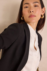 REINE BLACK FITTED BLAZER