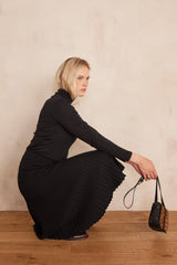 FERGUIE BLACK COTTON TURTLENECK T-SHIRT