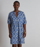 CHARLOTTE BLUE ELEGANT GRAPHIC PRINT SHORT DRESS