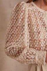 CAMOMILE EMBROIDERED BLOUSE