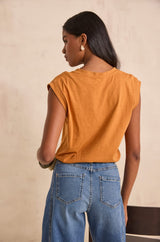 DELYA OCHER T-SHIRT