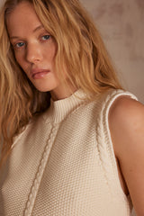 SCARLET CREAM SLEEVELESS JUMPER