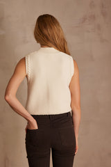 SCARLET CREAM SLEEVELESS JUMPER