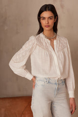 PREPPY ECRU EMBROIDERED BLOUSE