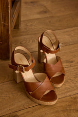 MAX CAMEL LEATHER SANDALS