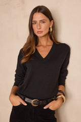BOB WOOL BLACK V-NECK JUMPER