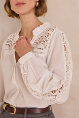 DAISY ECRU FLORAL EMBROIDERY COTTON BLOUSE