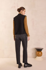 RIO BLACK MOM FIT JEANS