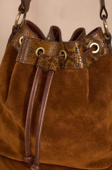 VALENTIN CAMEL LEATHER BUCKET BAG