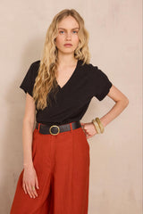 PRETTY BLACK SHORT-SLEEVED COTTON SWEATER