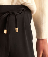 FLYNN CREPE CARROT TROUSERS