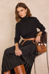 FERGUIE BLACK COTTON TURTLENECK T-SHIRT