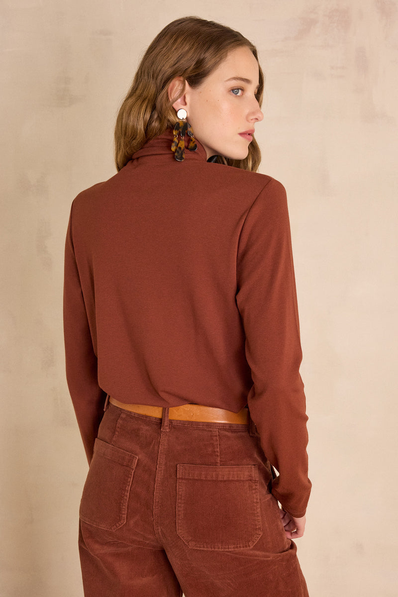 FERGUIE BRICK COTTON TURTLENECK T-SHIRT