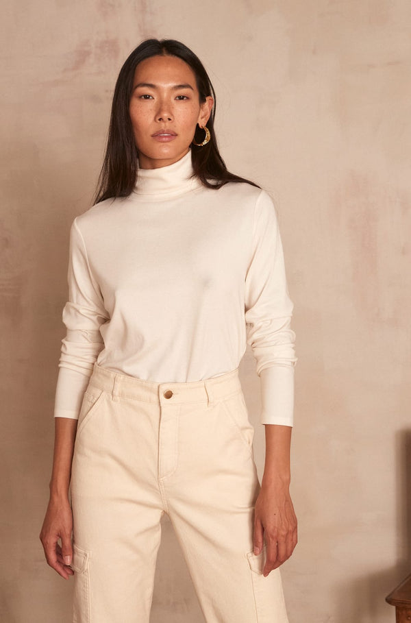 FERGUIE IVORY COTTON TURTLENECK T-SHIRT