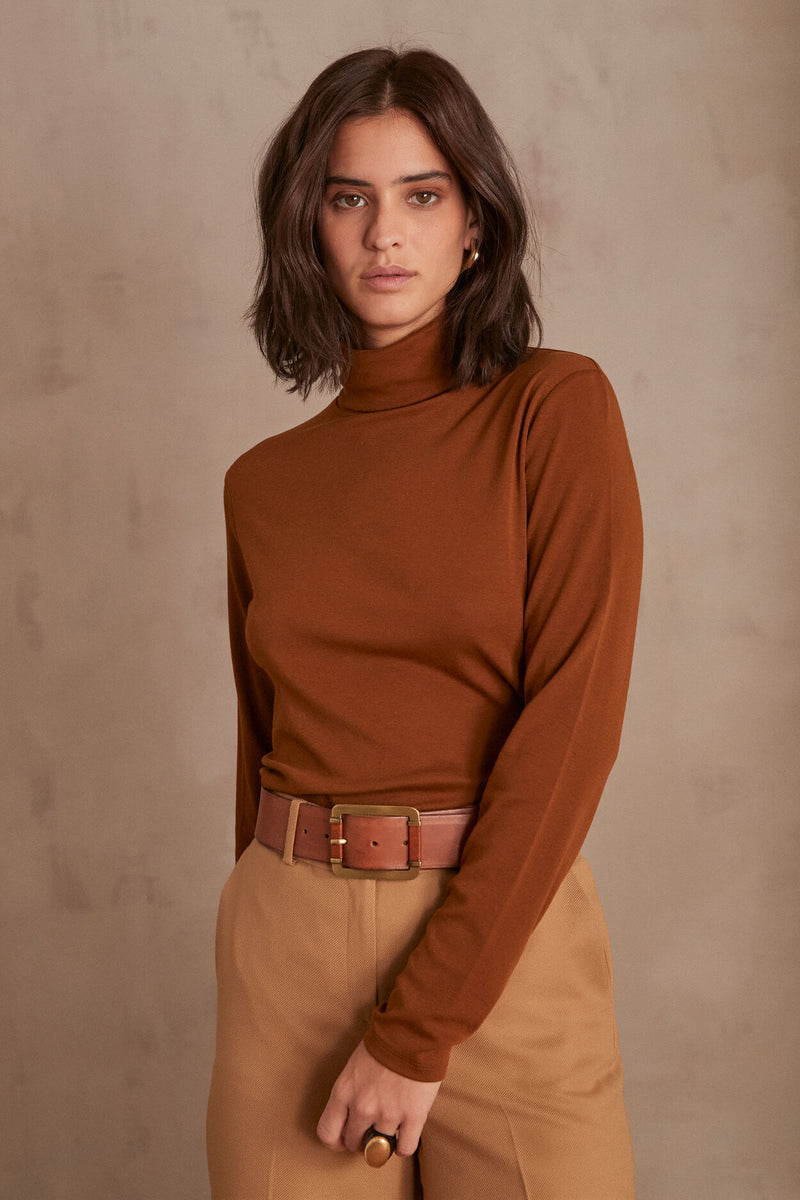 FERGUIE CINNAMON COTTON TURTLENECK T-SHIRT