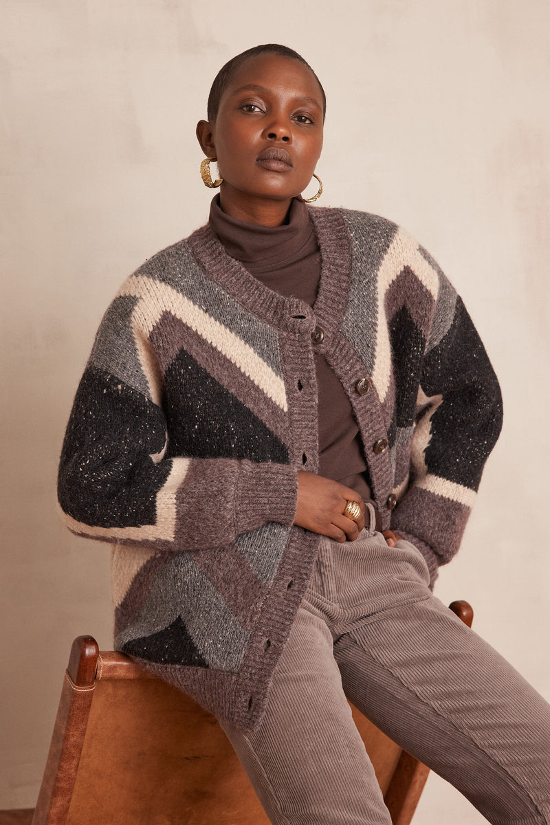 FERGUIE DARK BROWN COTTON TURTLENECK T-SHIRT