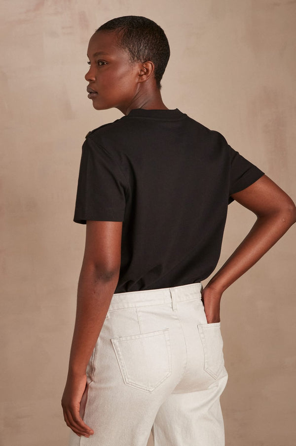 DAMIEN BLACK T-SHIRT