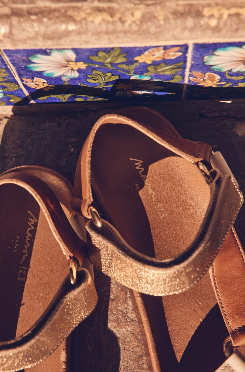 JULIE CAMEL SANDALS