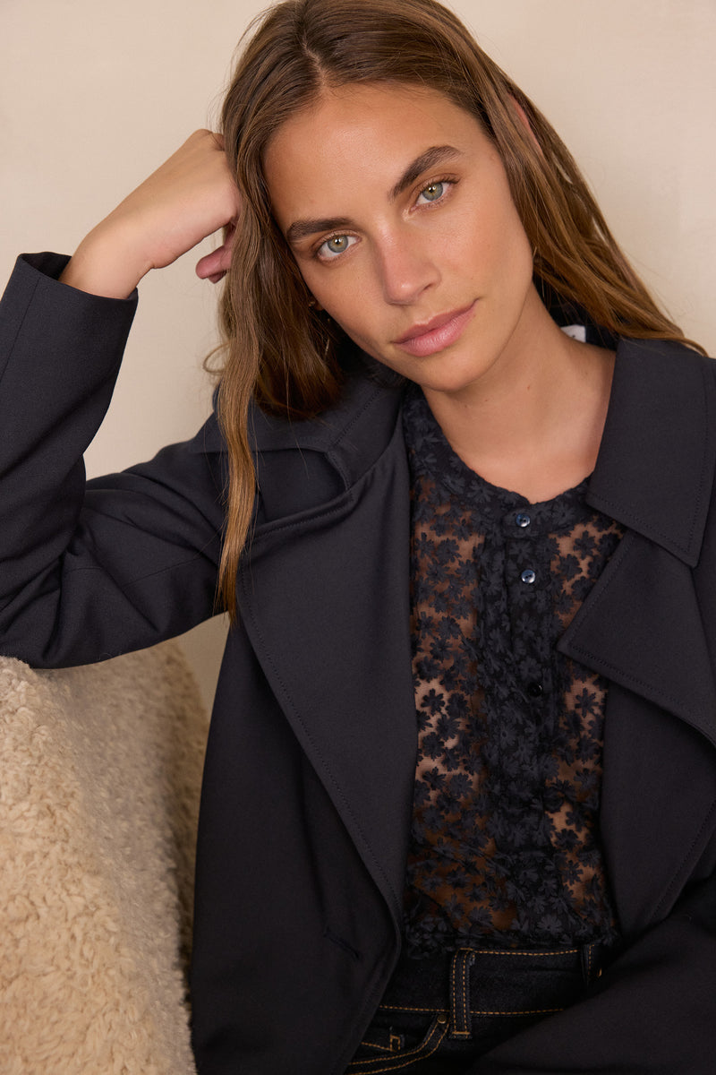 CAMOMILE NAVY EMBROIDERED BLOUSE