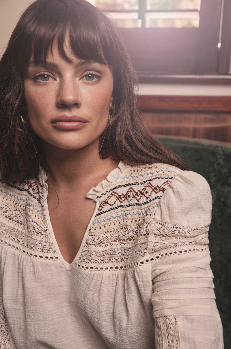 CARLOTA EMBROIDERED BLOUSE