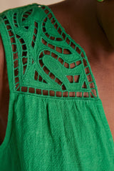 CLARITA GREEN SLEEVELESS BLOUSE