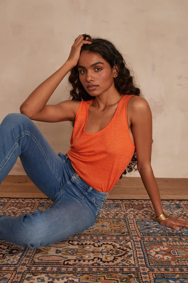 DAPHNEE ORANGE LINEN VEST TOP