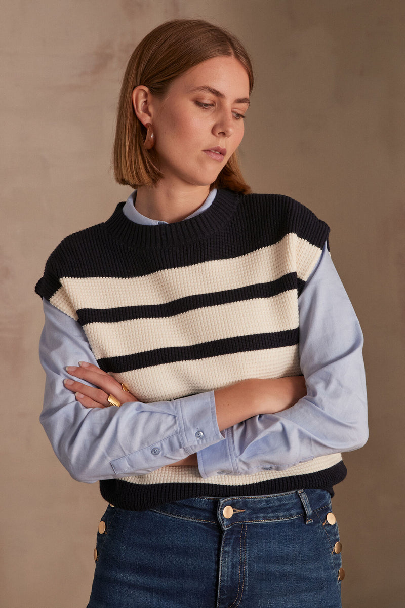 COREY SLEEVELESS BRETON JUMPER