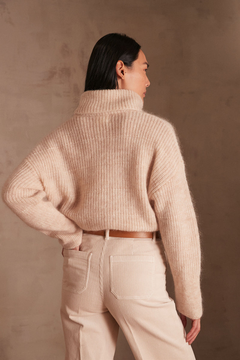 AIMEE LOOSE TURTLENECK JUMPER