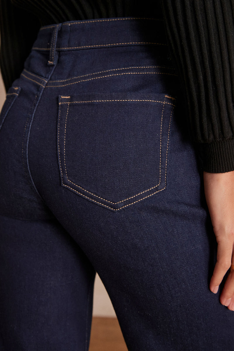 MOSS DARK BLUE JEANS