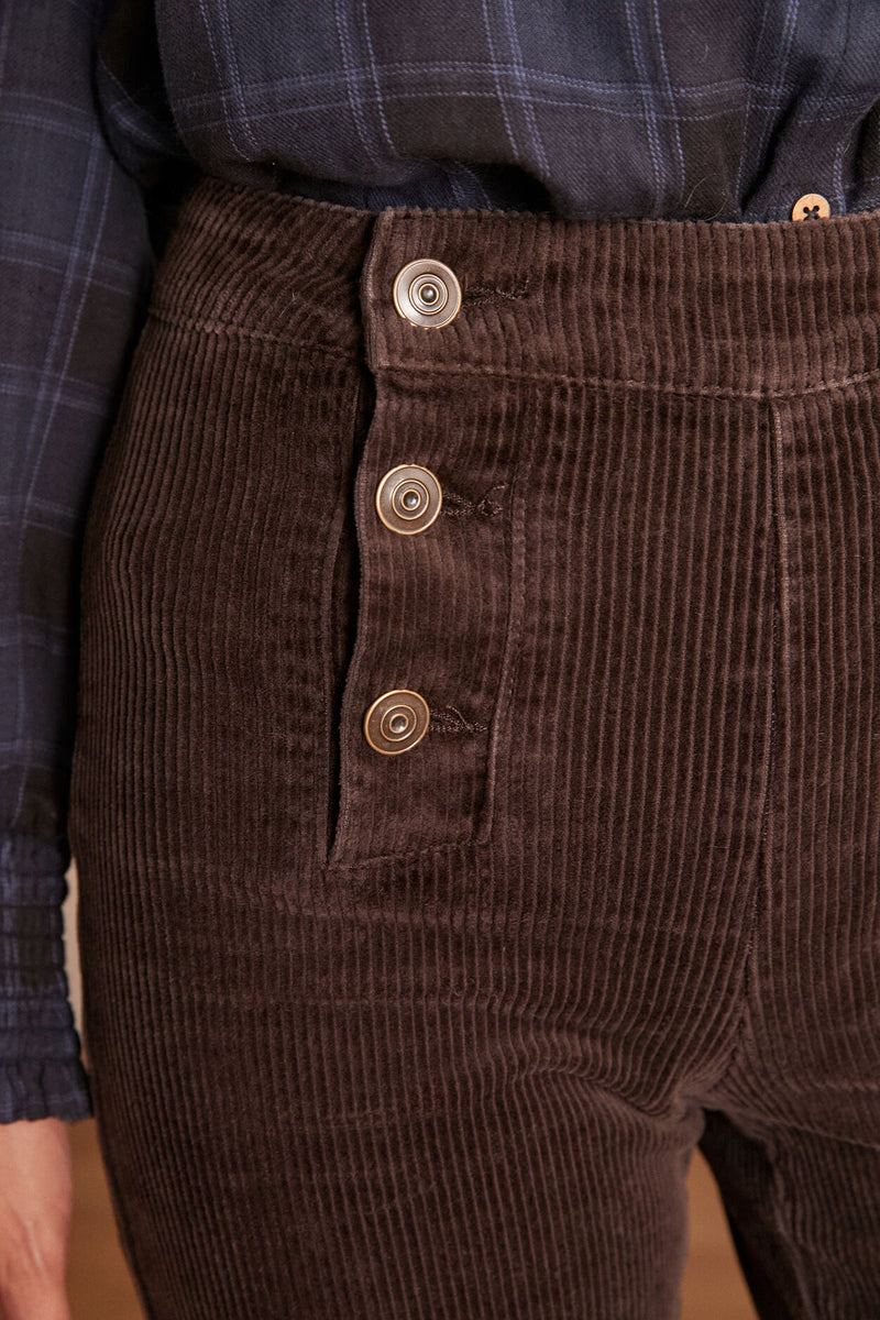 OXAN CHOCOLATE CORDUROY TROUSERS