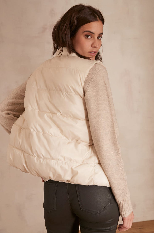 ALI BEIGE SLEEVELESS DOWN JACKET