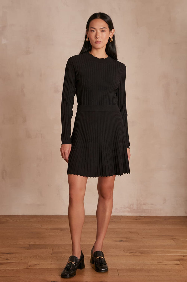 ELISA BLACK PLEATED SKIRT