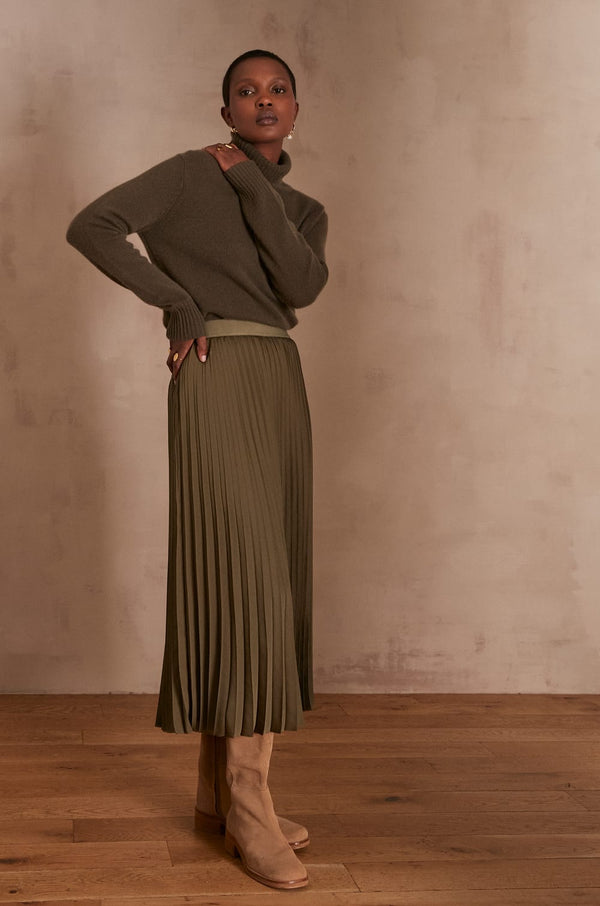 ESTHER KHAKI PLEATED SKIRT