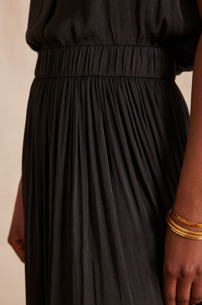 JULIANA BLACK FLUID SKIRT