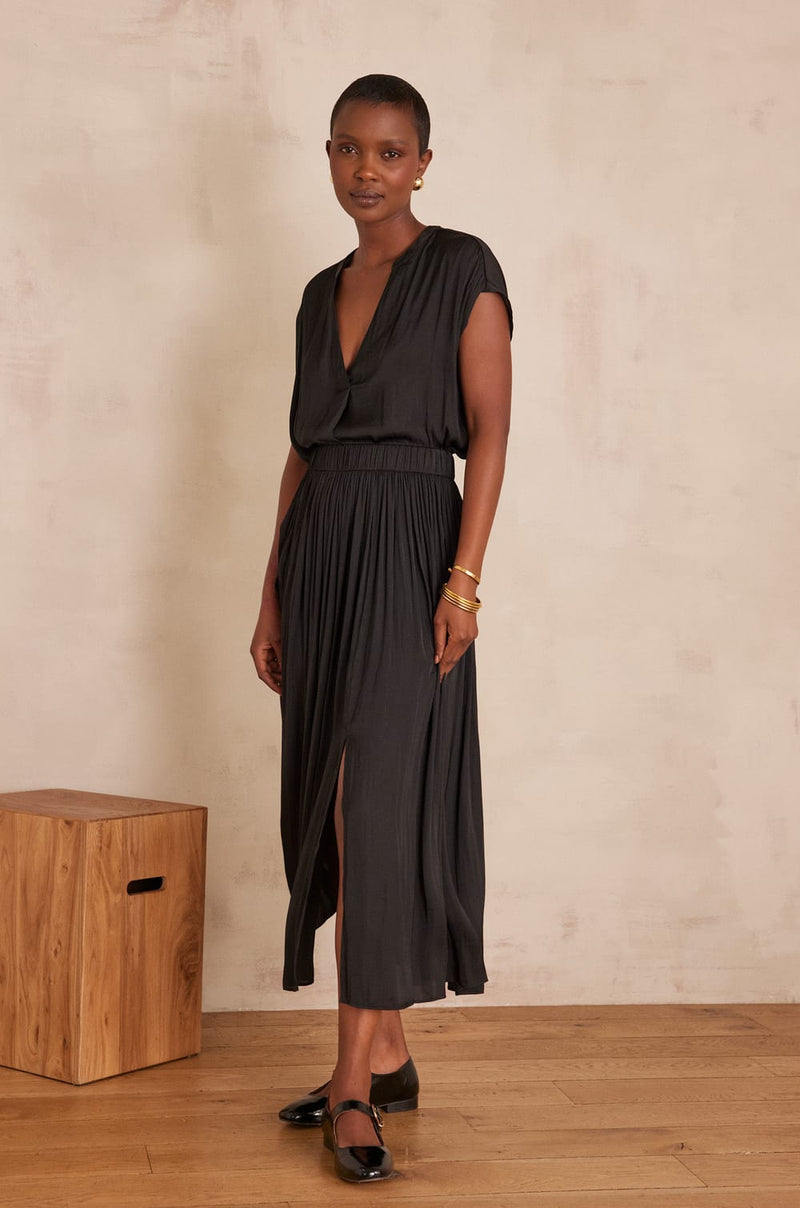 JULIANA BLACK FLUID SKIRT