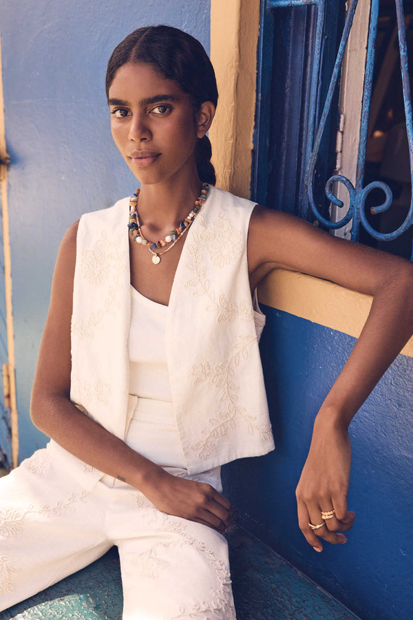 CAYA ECRU EMBROIDERED VEST