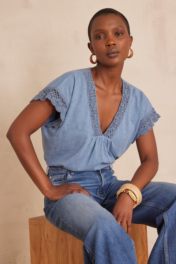 FLORIE BLUE EMBROIDERED COTTON T-SHIRT