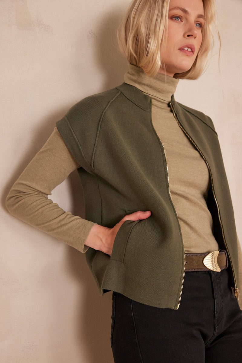 BATISTA KHAKI SLEEVELESS JACKET