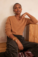 BRYTON CASHMERE CINNAMON V-NECK JUMPER