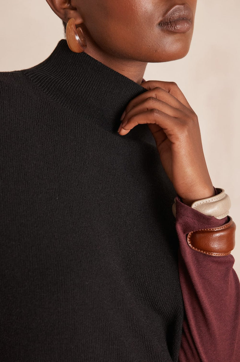 ROMANCE BLACK KNIT DRESS