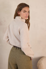 BLAISE NATURAL TURTLENECK JUMPER
