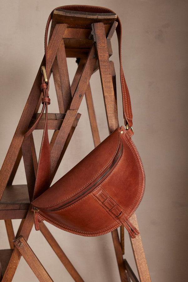 LUCIEN LIGHT CAMEL LEATHER BUM BAG