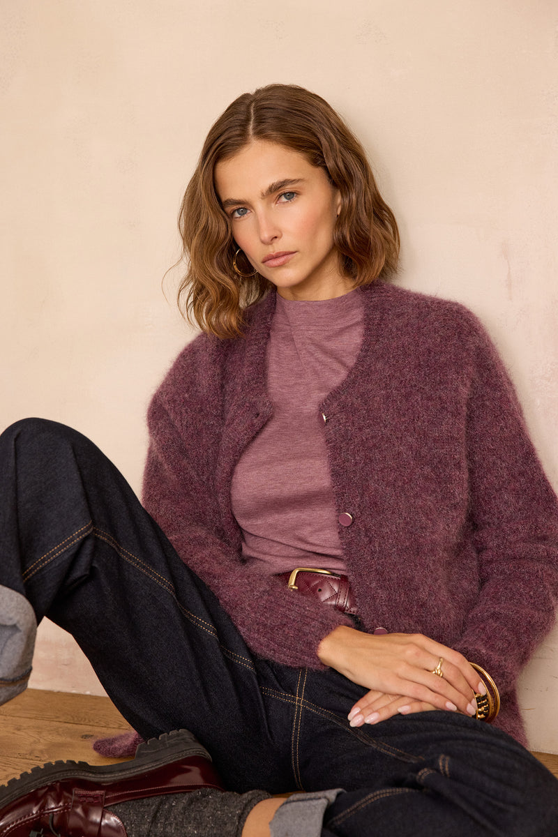 FLYNN HIGH NECK AUBERGINE T-SHIRT