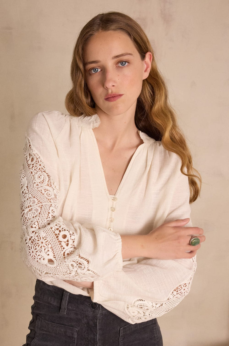 SIMONE CREAM EMBROIDERED BLOUSE