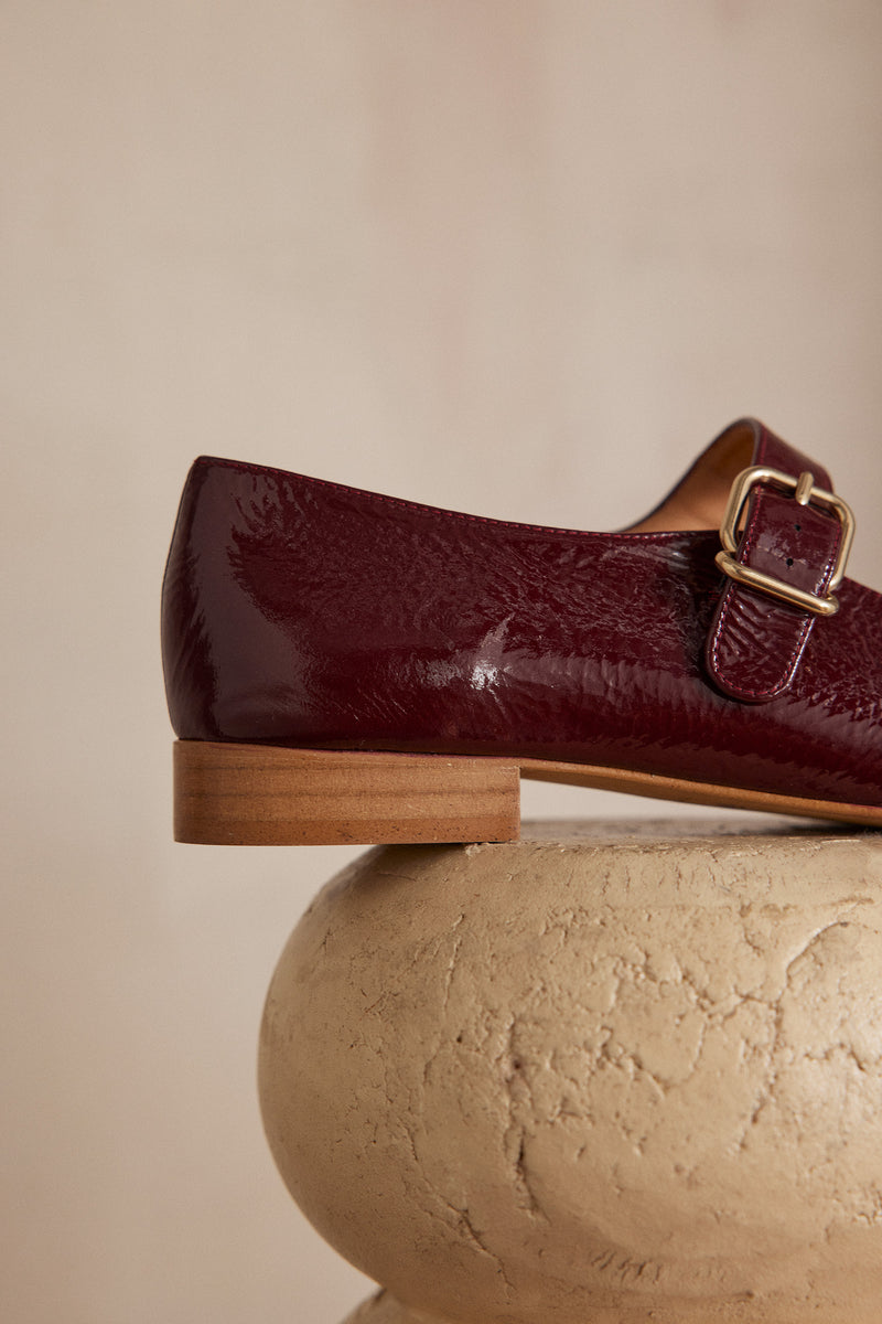 VELVET BURGUNDY PATENT LEATHER BALLET FLATS