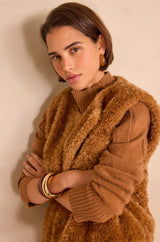 BROOKLYN LIGHT CAMEL FAUX FUR SLEEVELESS JACKET