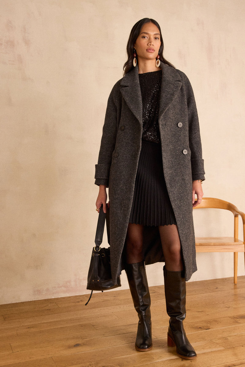 FELICITE BLACK SLEEVELESS SEQUIN T-SHIRT