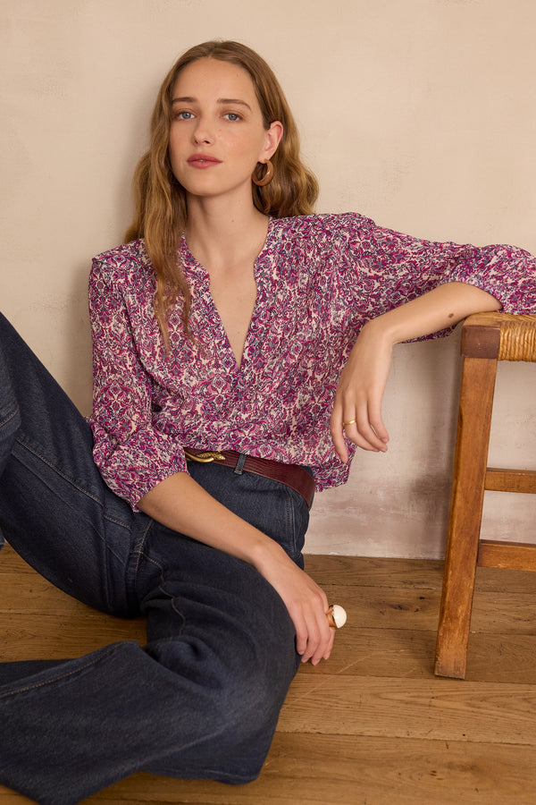 BRUNETTE DARK FUCHSIA ARABESQUE PRINTED BLOUSE
