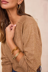 PITT LIGHT CAMEL V-NECK WOOL JUMPER