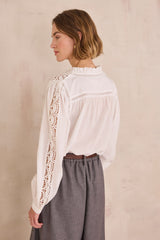 DAISY ECRU FLORAL EMBROIDERY COTTON BLOUSE